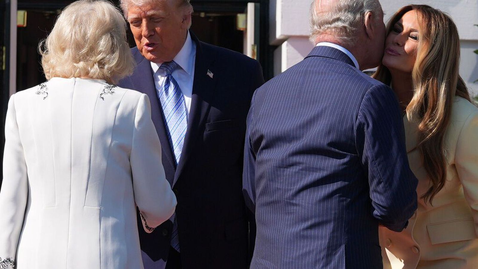 Konungs­hjónin komin vestur um haf og Karl á­varpar þingið í dag - Vísir