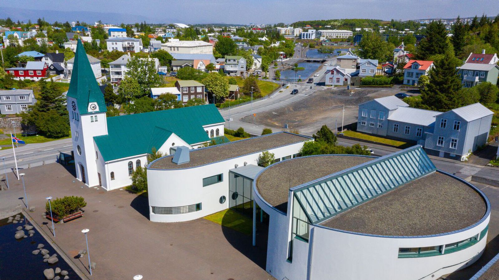 Kosningapallborð frétta­stofu: Glæ­ný skoðana­könnun kynnt fyrir Hafnar­fjörð - Vísir