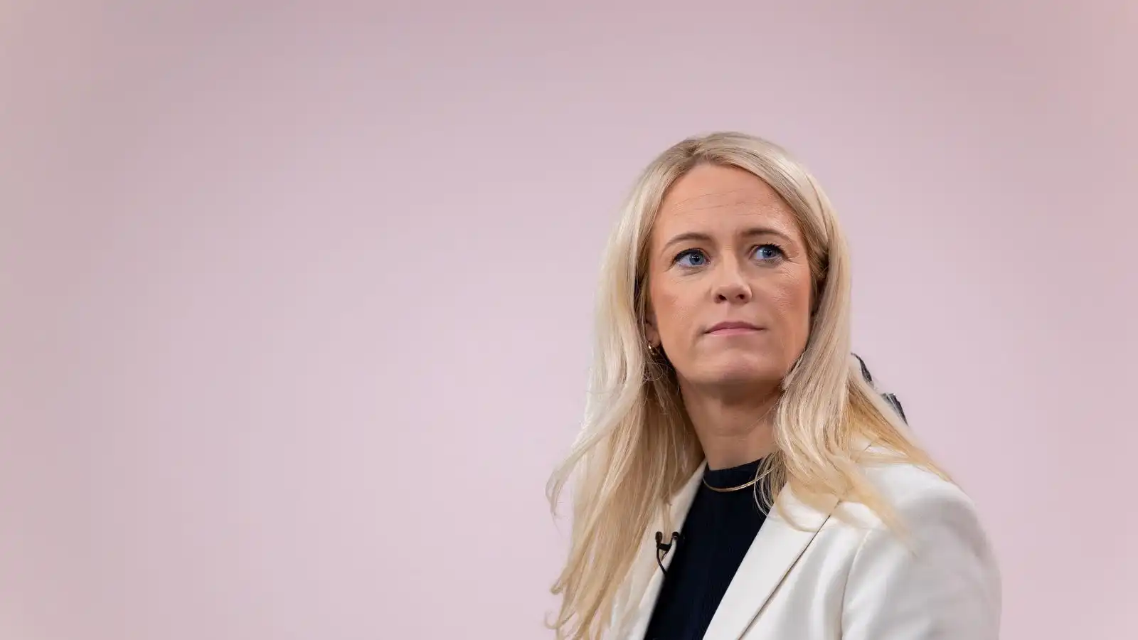 Krónu kastað fyrir aurinn í fjár­mögnun skóla - Vísir