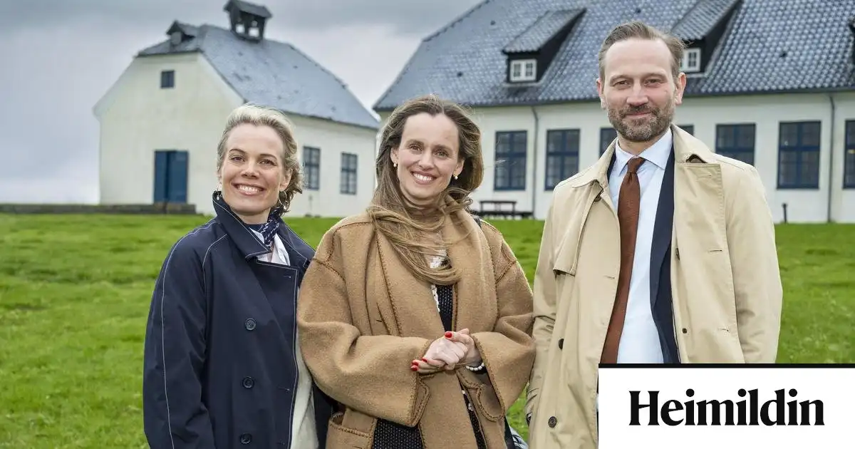 Láta rýna hátt í hundrað starfandi starfshópa síðasta meirihluta