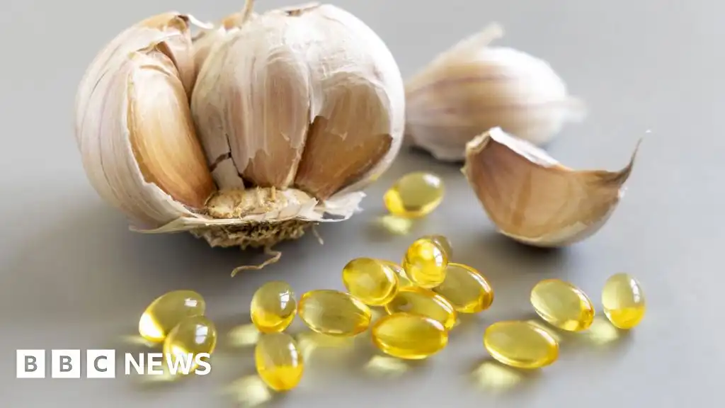 Leicester GP struck off over vitamin C and garlic oil cancer cure claims