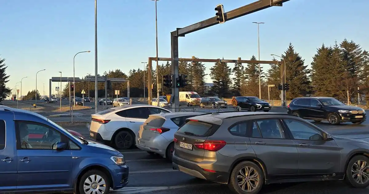 Lögregla handtók sextán ökumenn: „Duglegt fólk á vaktinni“