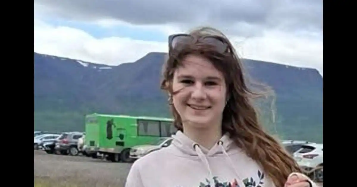 Lögregla lýsir eftir 14 ára stúlku