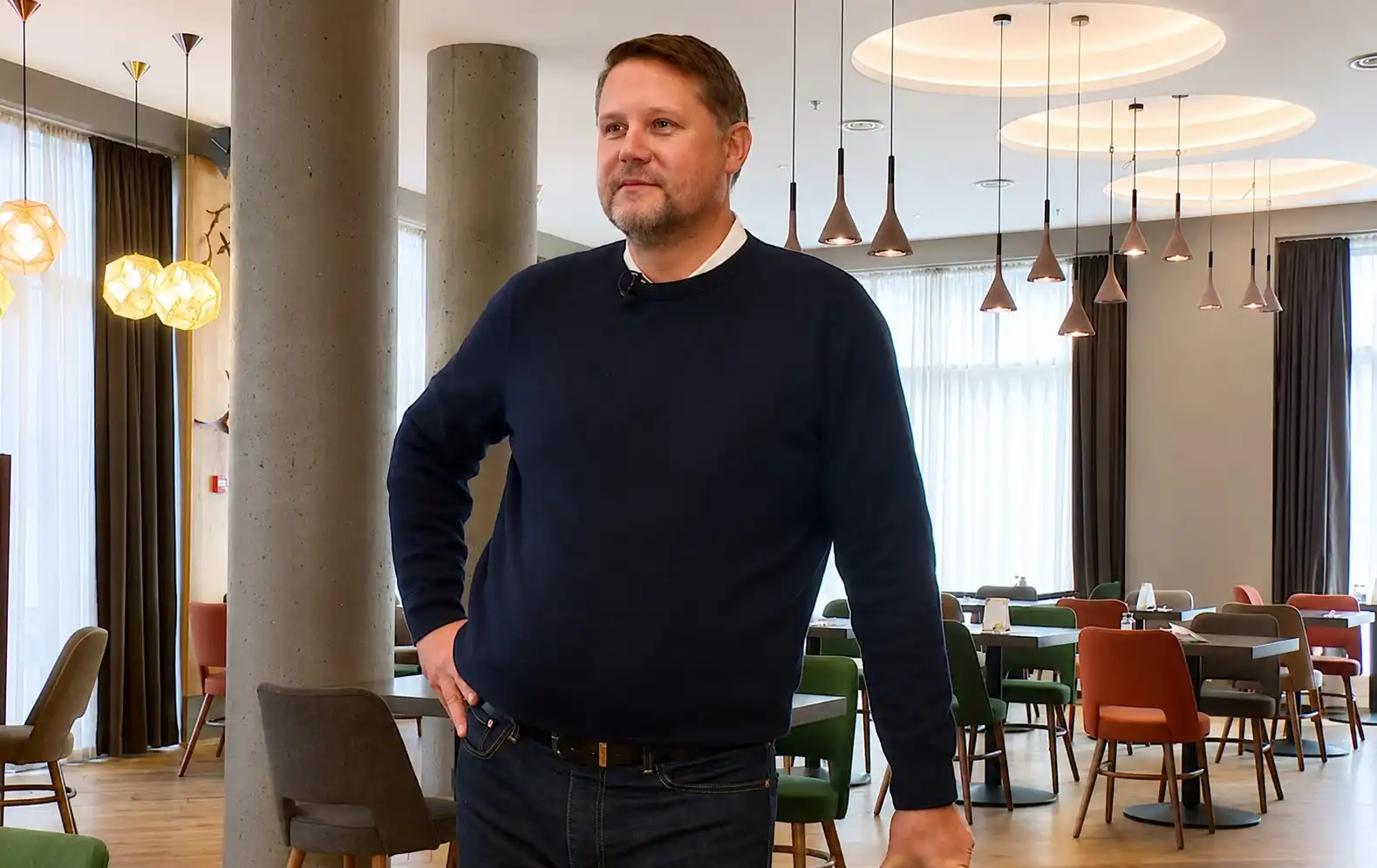 Maðurinn sem Ísland refsar tengist hópi sem Rússar saka um stuðning við Úkraínu