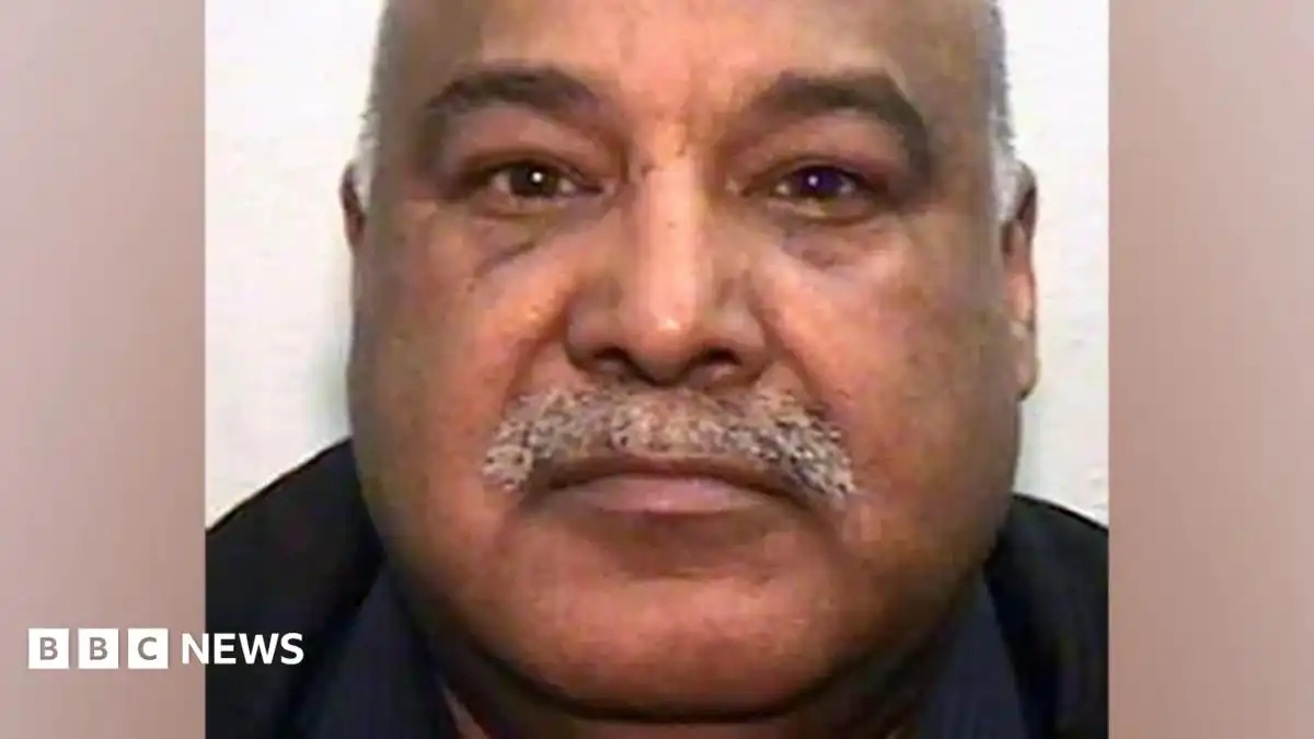 Mahmood says law will be changed to help deport grooming gang leader