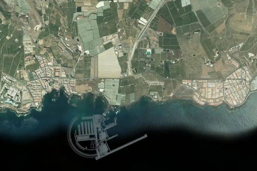Major transport plans for South Tenerife include train, TF-1 lanes and second runway