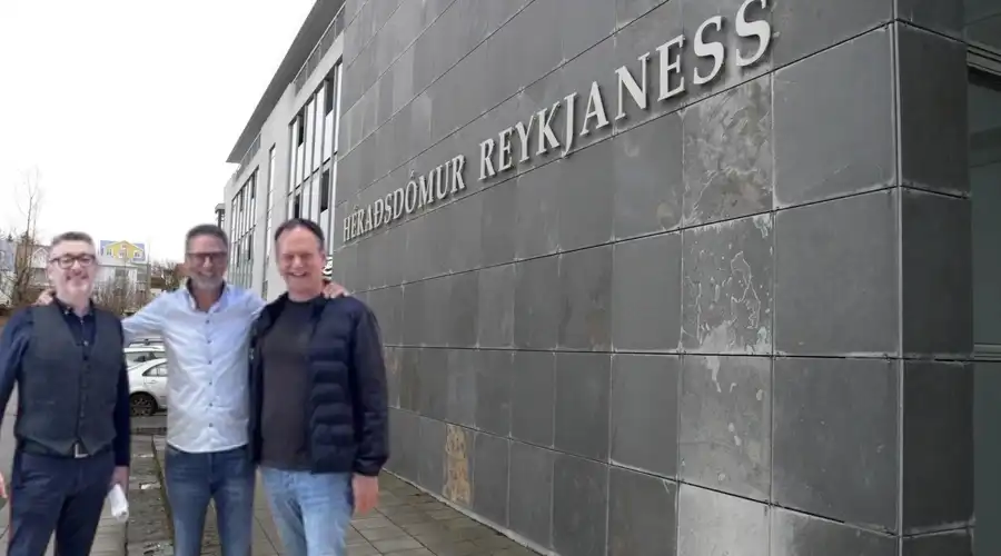 Málaferli út af Adesso Cafe og Sport & Grill: Segja samninga svikna um leið og blekið var þornað á þeim