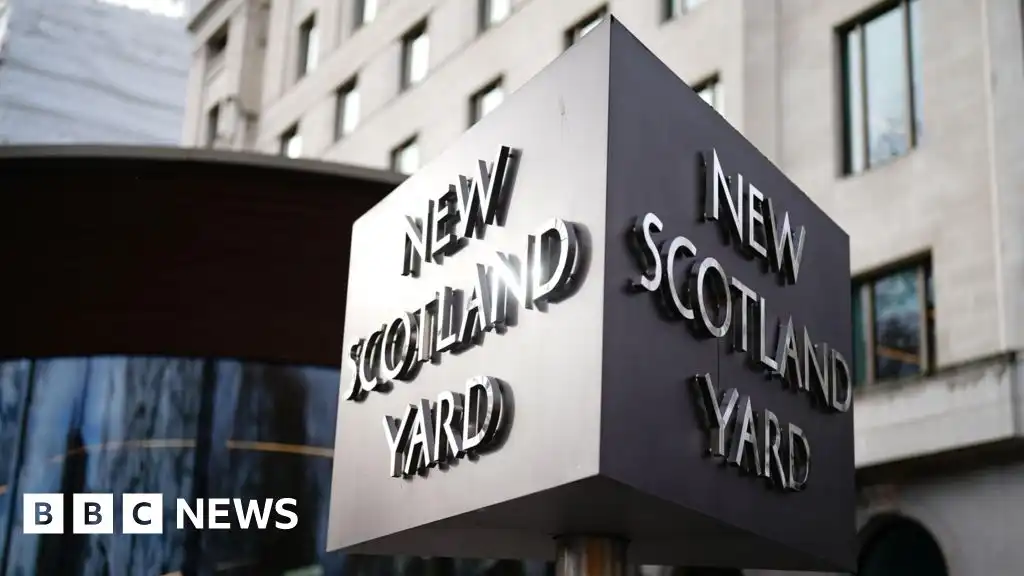 Man arrested over attacks on Jewish community in London