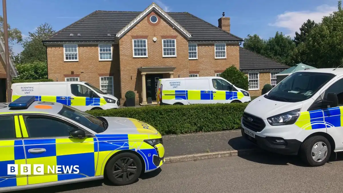 Manhunt continues in deaths of Great Denham mum and children