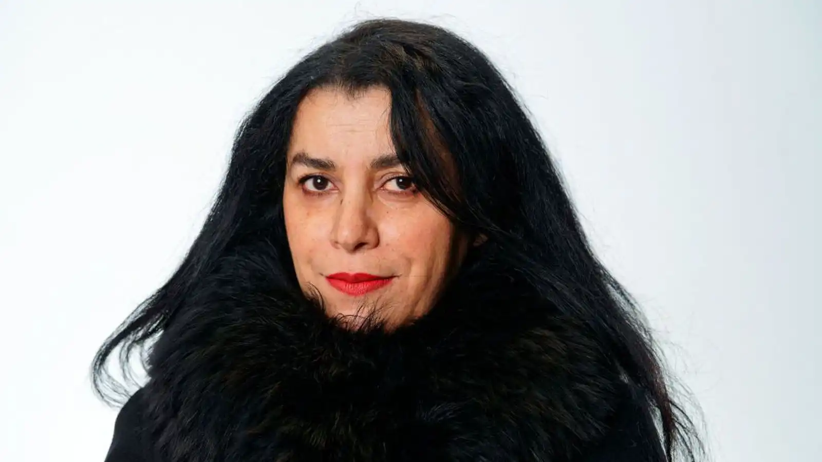 Marjane Satrapi er látin „úr sorg“ - Vísir