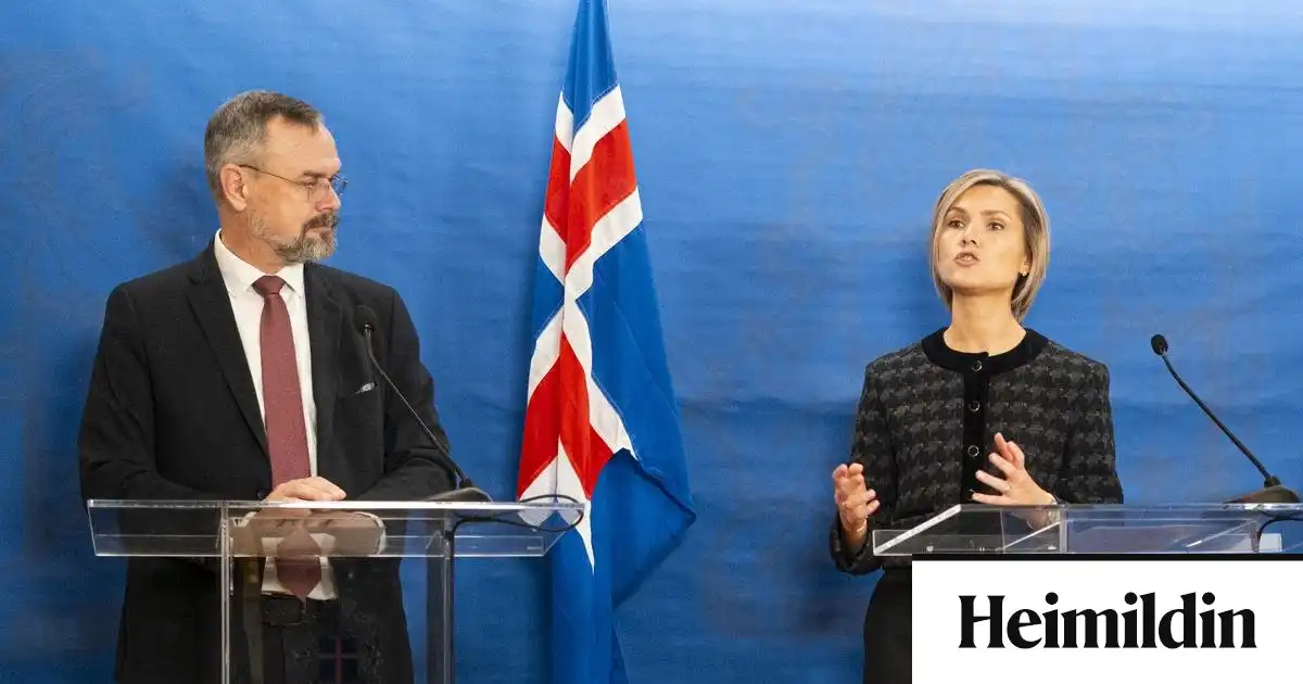 „Með þér í liði“ eða hvað?