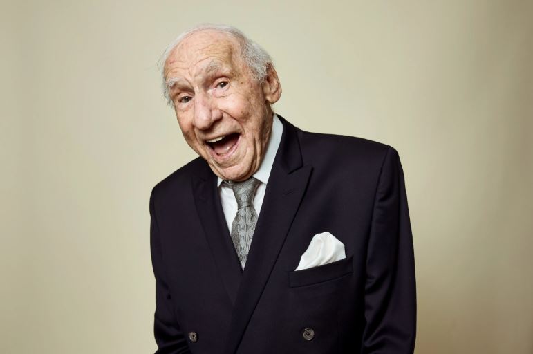 Mel Brooks orðinn 100 ára gamall
