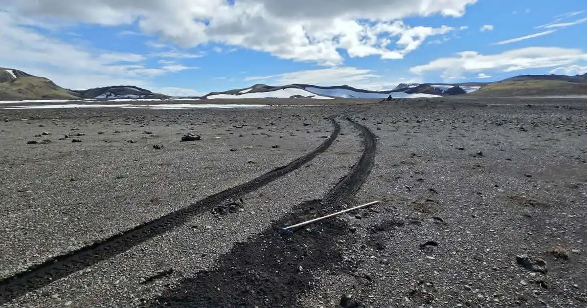 Mennirnir höfðu verið gripnir við utanvegaakstur áður en létu sér ekki segjast
