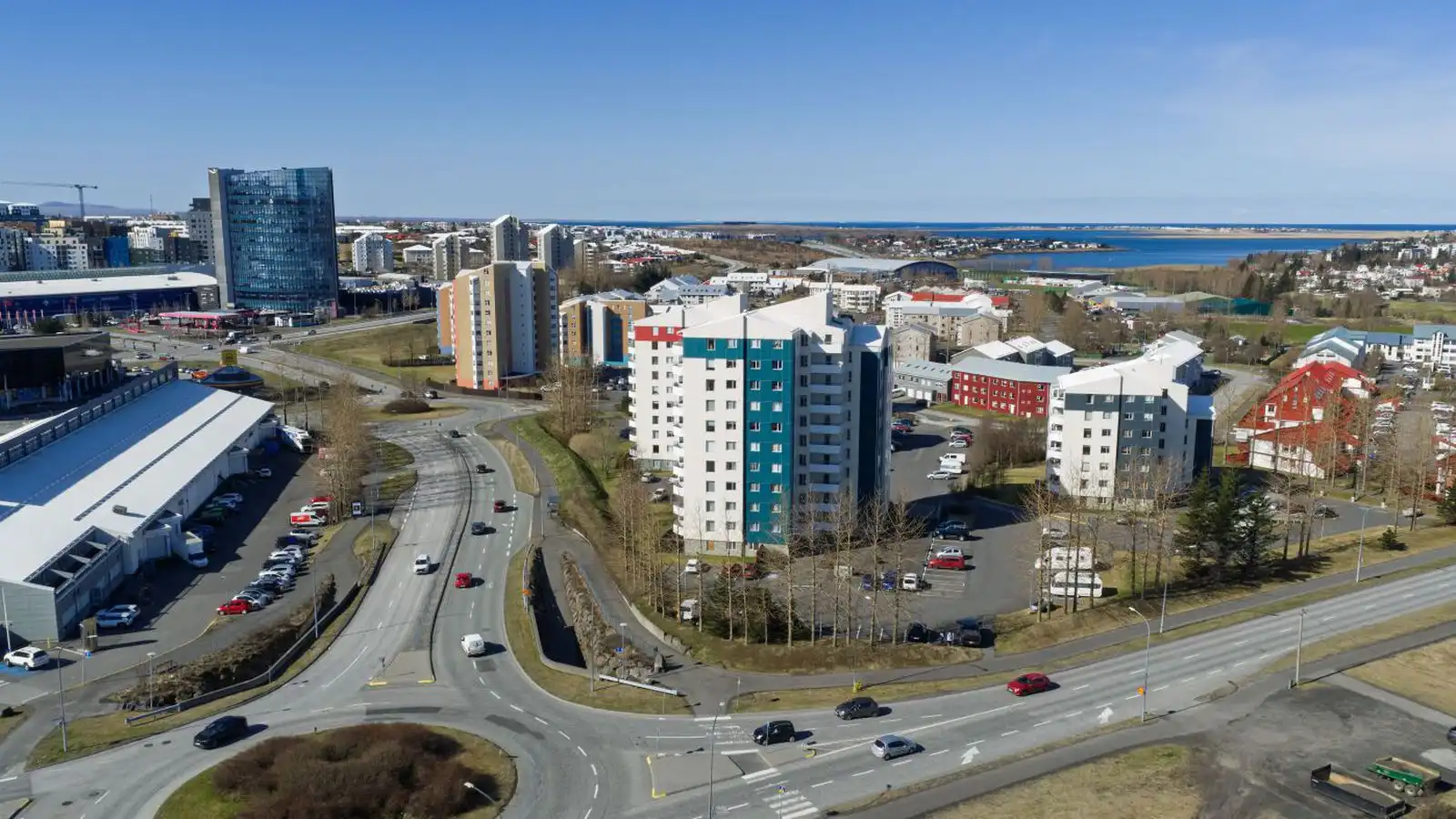 Mennirnir séu ís­lenskir og tengist fjöl­skyldu­böndum - Vísir