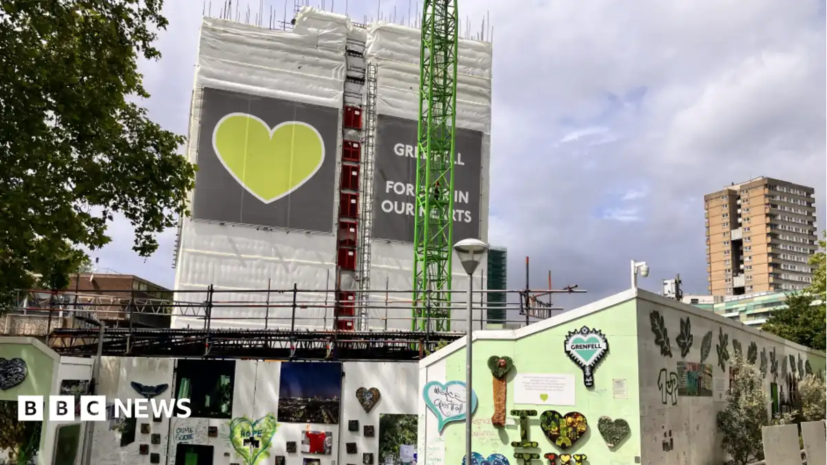 Met Police submits Grenfell Tower fire investigation files to CPS