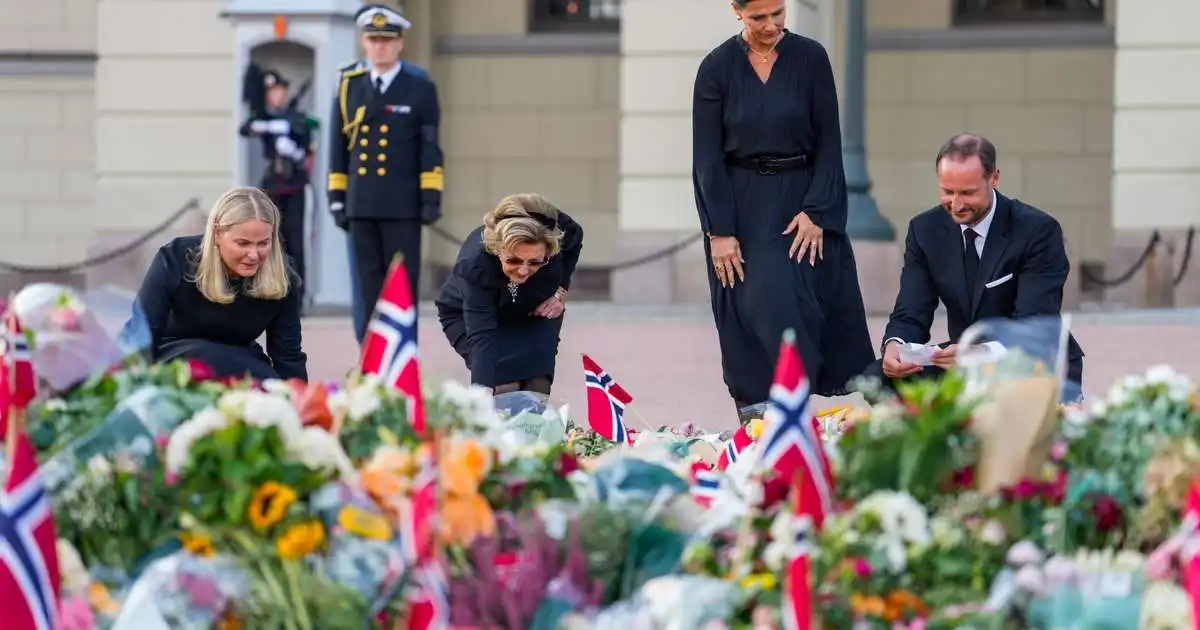 Mette-Marit ekki viðstödd þegar Hákon sver embættiseið