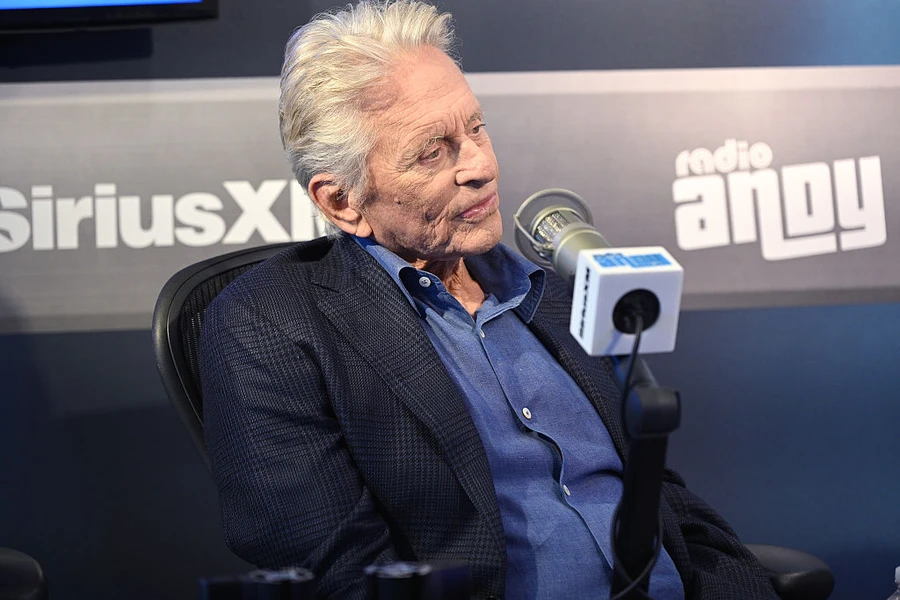Michael Douglas rýfur þögnina um þrálátan orðróm