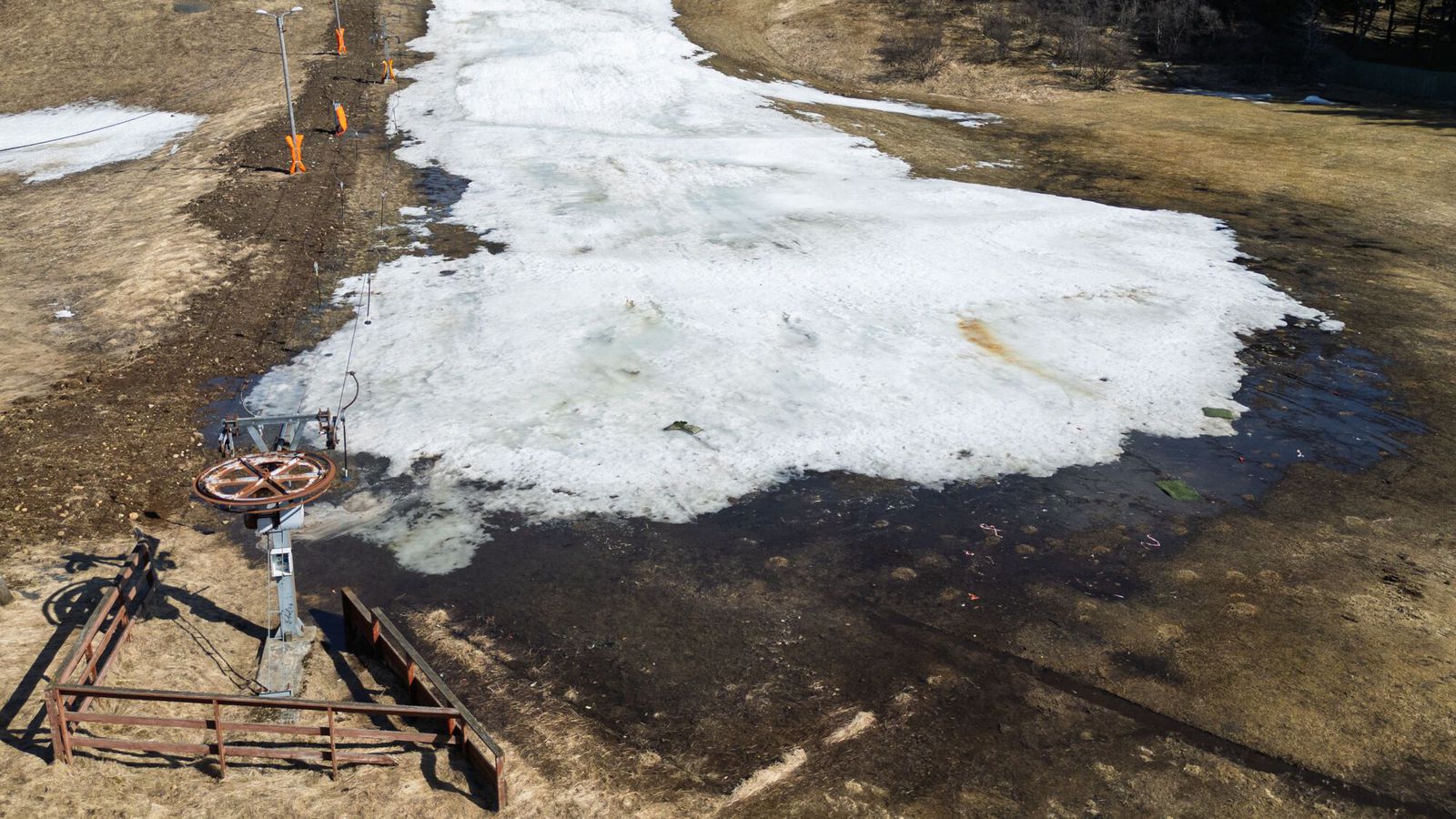 Milt veður ríkjandi og hiti að á­tján stigum - Vísir