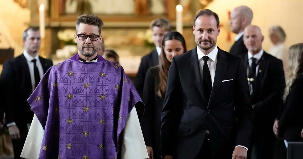 Minningarguðsþjónustur um Harald: Þjóðin hefur misst ástsælan landsföður