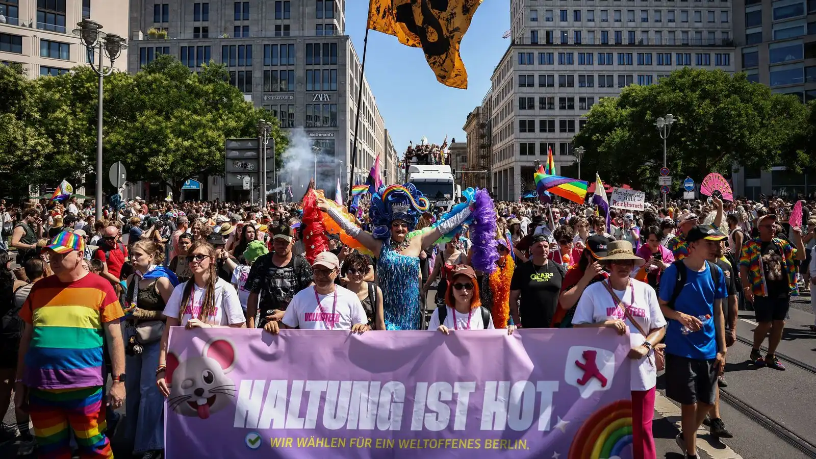 Minnst einn látinn á Pride-hátíð í Ber­lín - Vísir