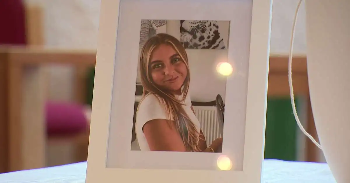 Minntust Hönnuh Jane í Áskirkju