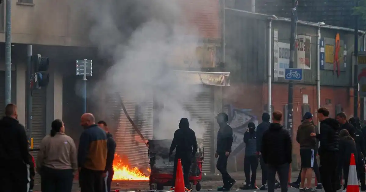 Missti annað augað í árásinni í Belfast í fyrrakvöld