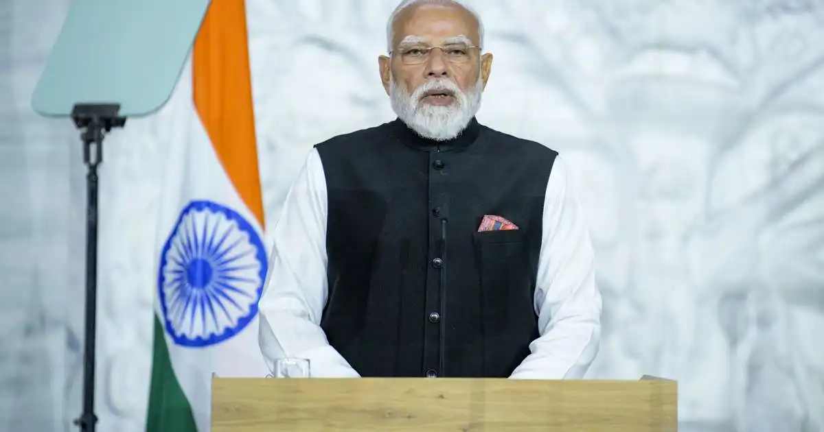 Modi: „Þurfum meira samband“
