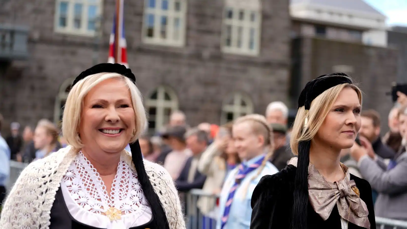 Myndaveisla: Þjóð­há­tíðar­dagur Ís­lendinga haldinn há­tíð­legur - Vísir