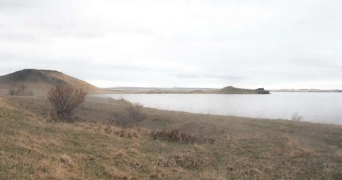 Mývatn vaknar af vetrardvala
