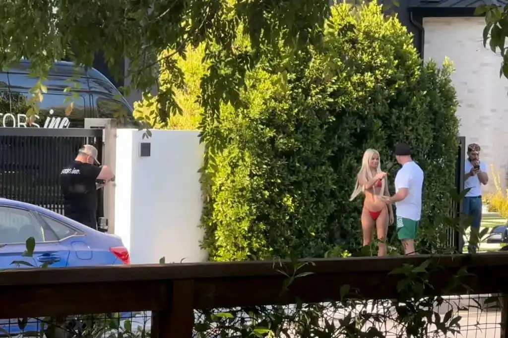 Nágrannar brjálaðir yfir OnlyFans-höll í rólegu íbúðarhverfi