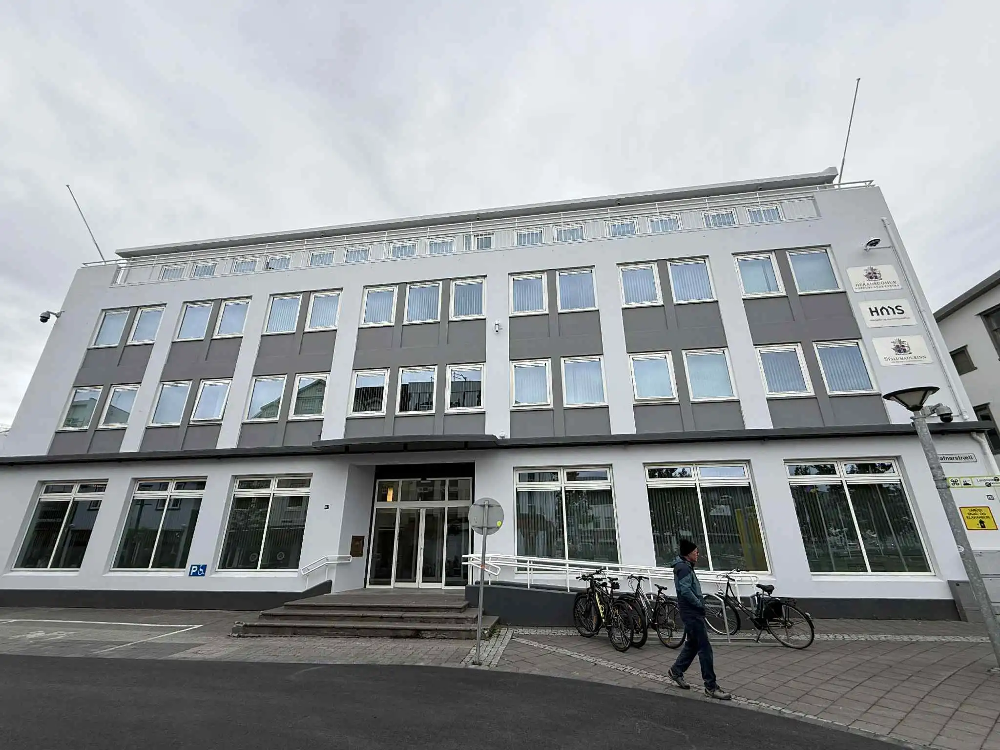 Nauðgun á Akureyri: „Ég var ekki að spyrja þig hvað þú vilt gera, ég var að segja þér hvað þú átt að gera“