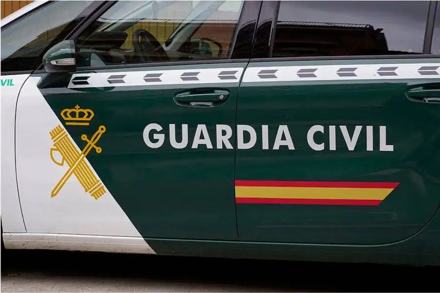 Neighbours save baby from alleged murder attempt in Gran Canaria