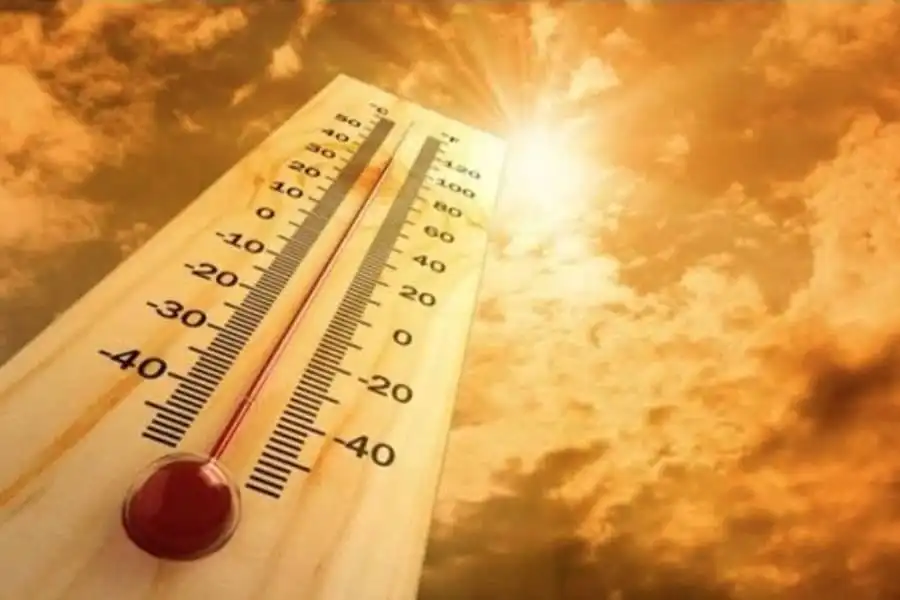 New heatwave leads to alerts for high temperatures in three Canary Islands