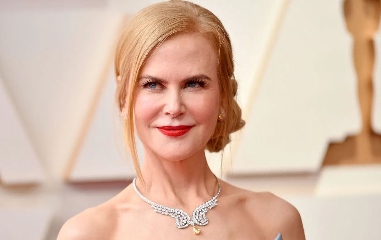 Nicole Kidman birtir gullfallega mynd af sér með systur sinni sem tekin var á Íslandi