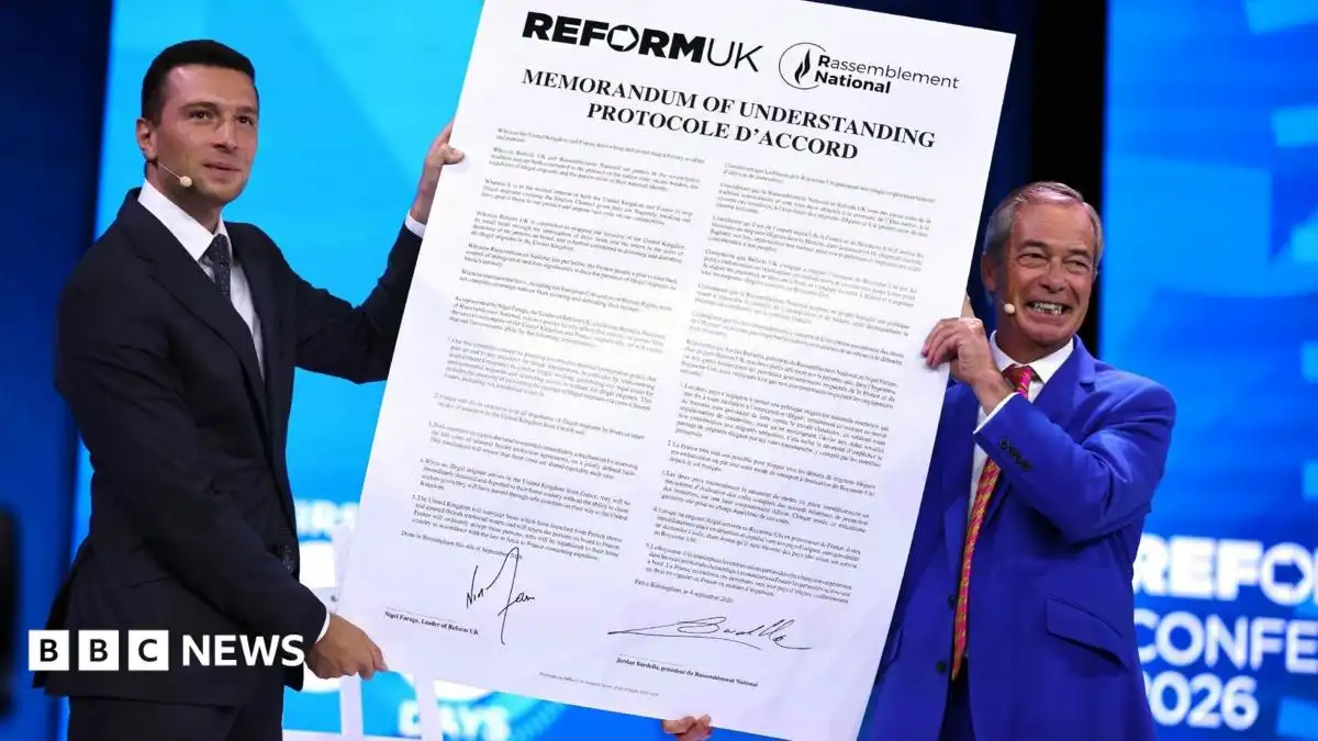 Nigel Farage unveils small boats deal with Jordan Bardella at Reform conference