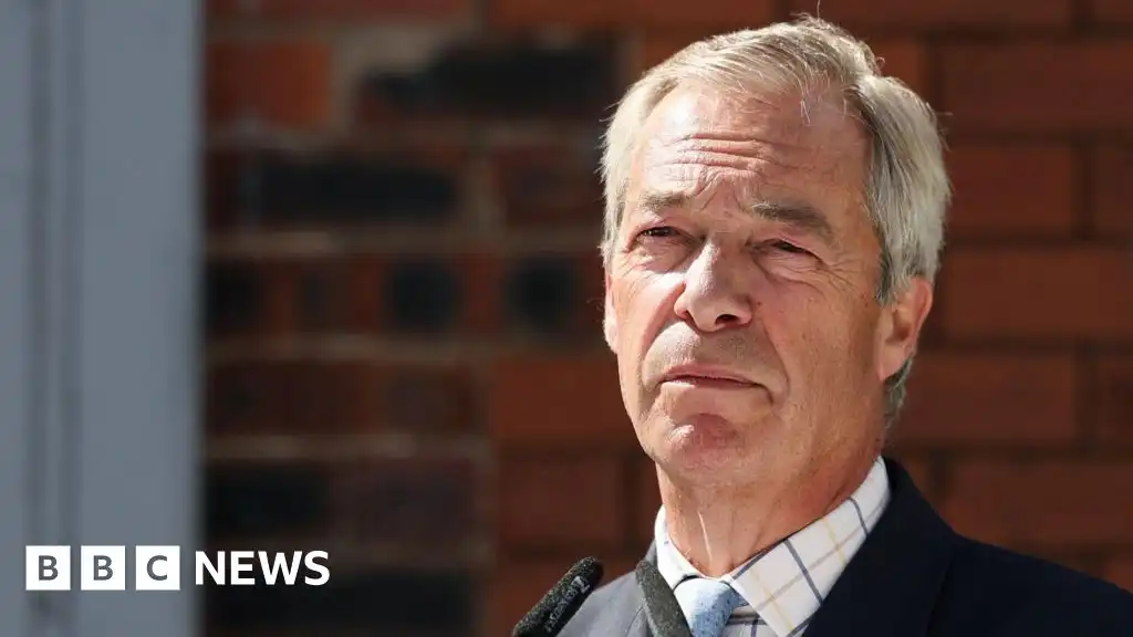 Nigel Farage vows to ban foreign nationals from social housing