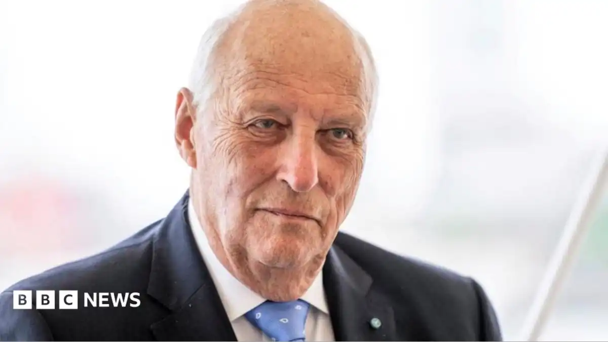 Norway's King Harald admitted to hospital and put on sick leave