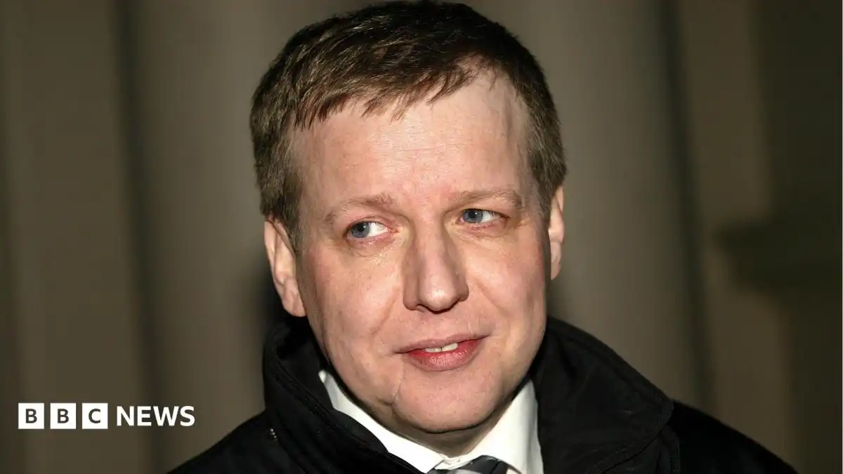 Notorious Glasgow gangland enforcer Paul Ferris dies aged 62