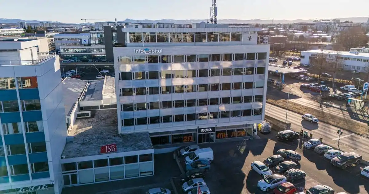 Nova Klúbburinn eignast Ofar