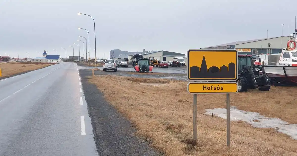 Nýtt íþróttahús og mötuneyti á Hofsósi