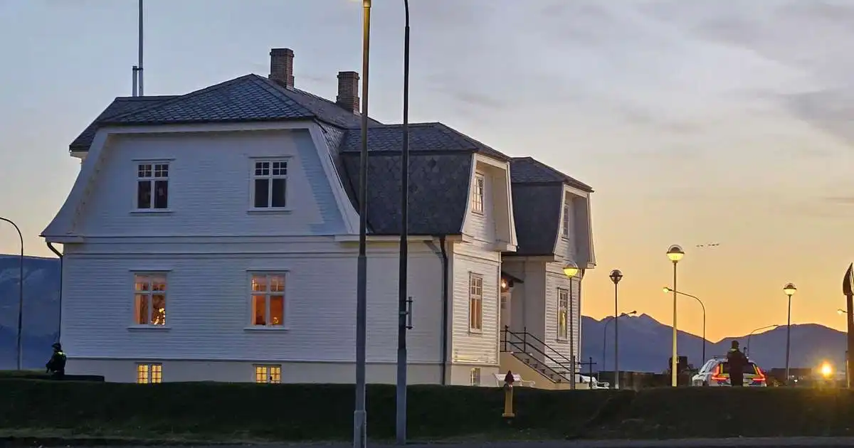 Nýtt vígbúnaðarkapphlaup á meðan afvopnunar er minnst
