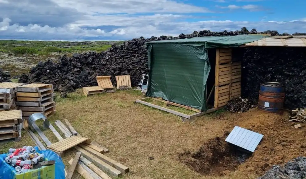 Óleyfisframkvæmdir við friðlýstar minjar fjarlægðar - Óska upplýsinga um lögbrotið