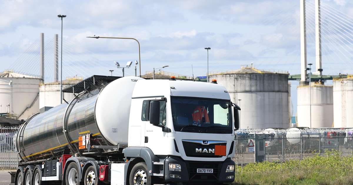 Olíuverð heldur áfram að hækka