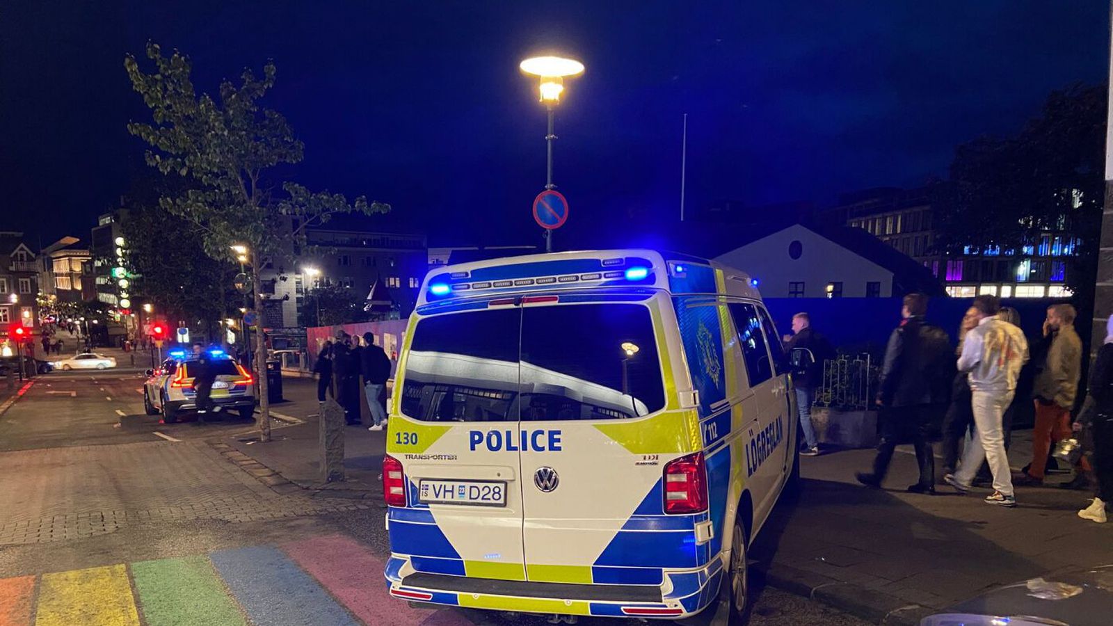 Ölvun, vopna­burður og áfengishnupl - Vísir