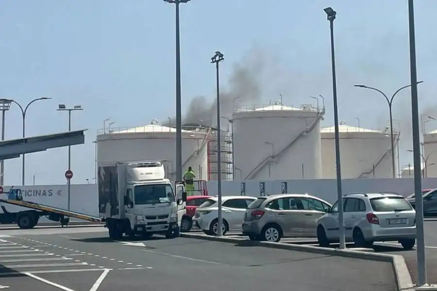 One Dead and Two Seriously Injured after Fuel Tank Explosion in Gran Canaria