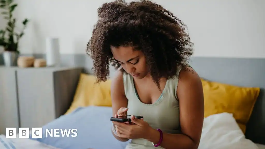 Opportunities shrinking for too many young people, says major report on 'lost generation'
