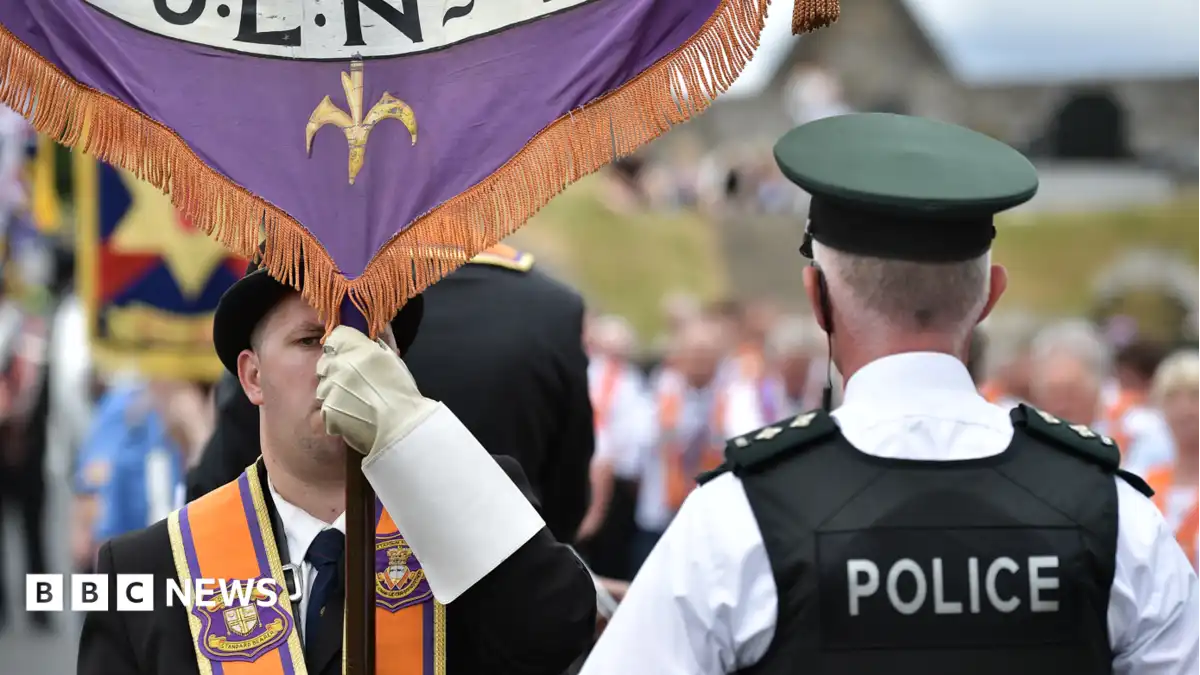 Orange Orderparade along Garvaghy Road halted after injuction granted