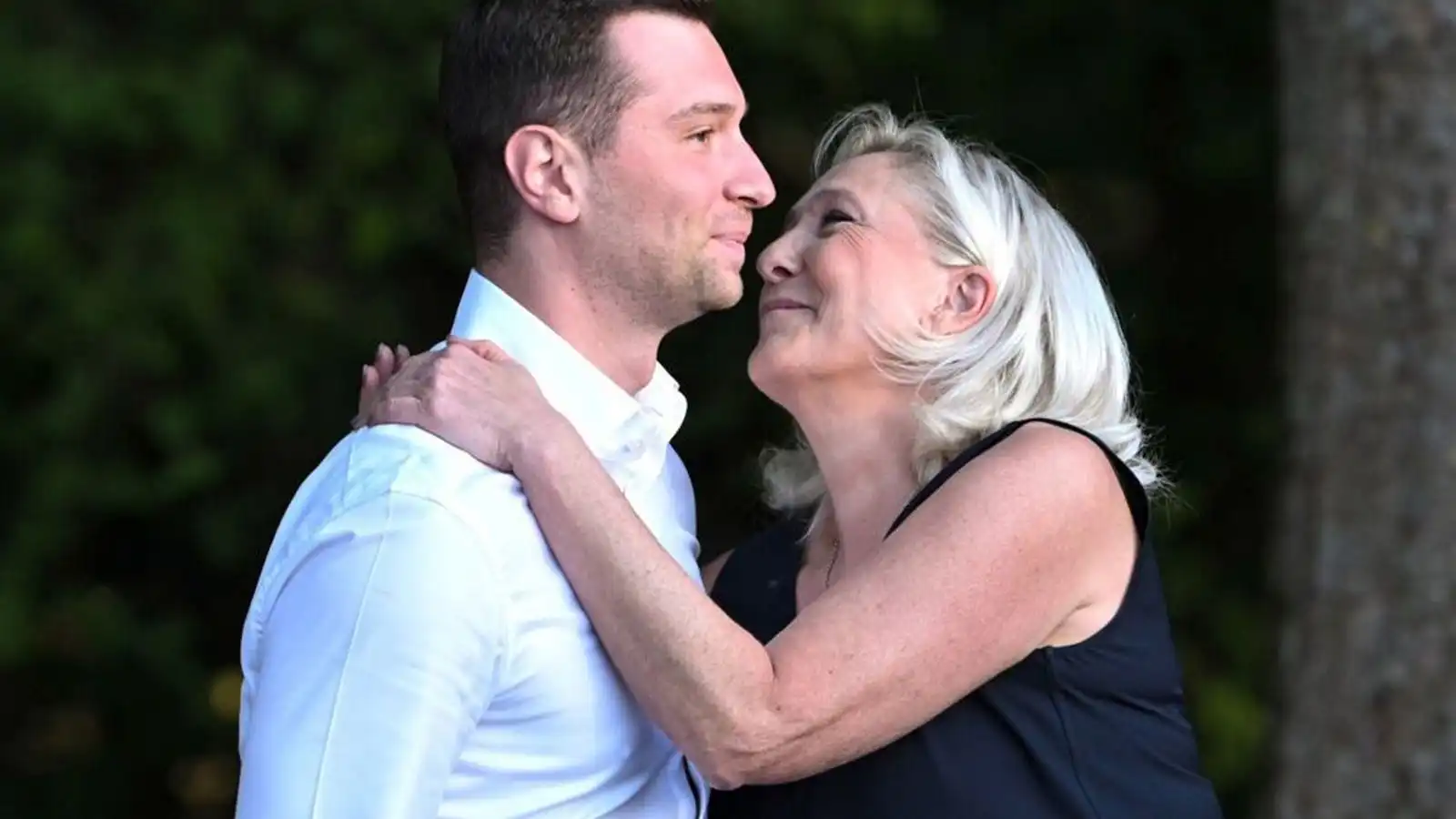 Ör­lög for­seta­fram­boðs Le Pen gætu ráðist í dag - Vísir
