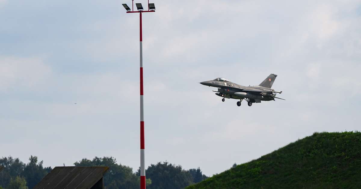 Orrustuþotur höfðu afskipti af rússneskum herþotum innan lofthelginnar