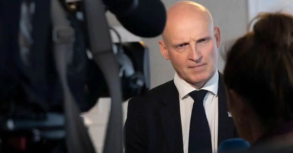 Óskar eftir tillögum frá stjórnarandstöðunni í deilu um fiskveiðistjórnun